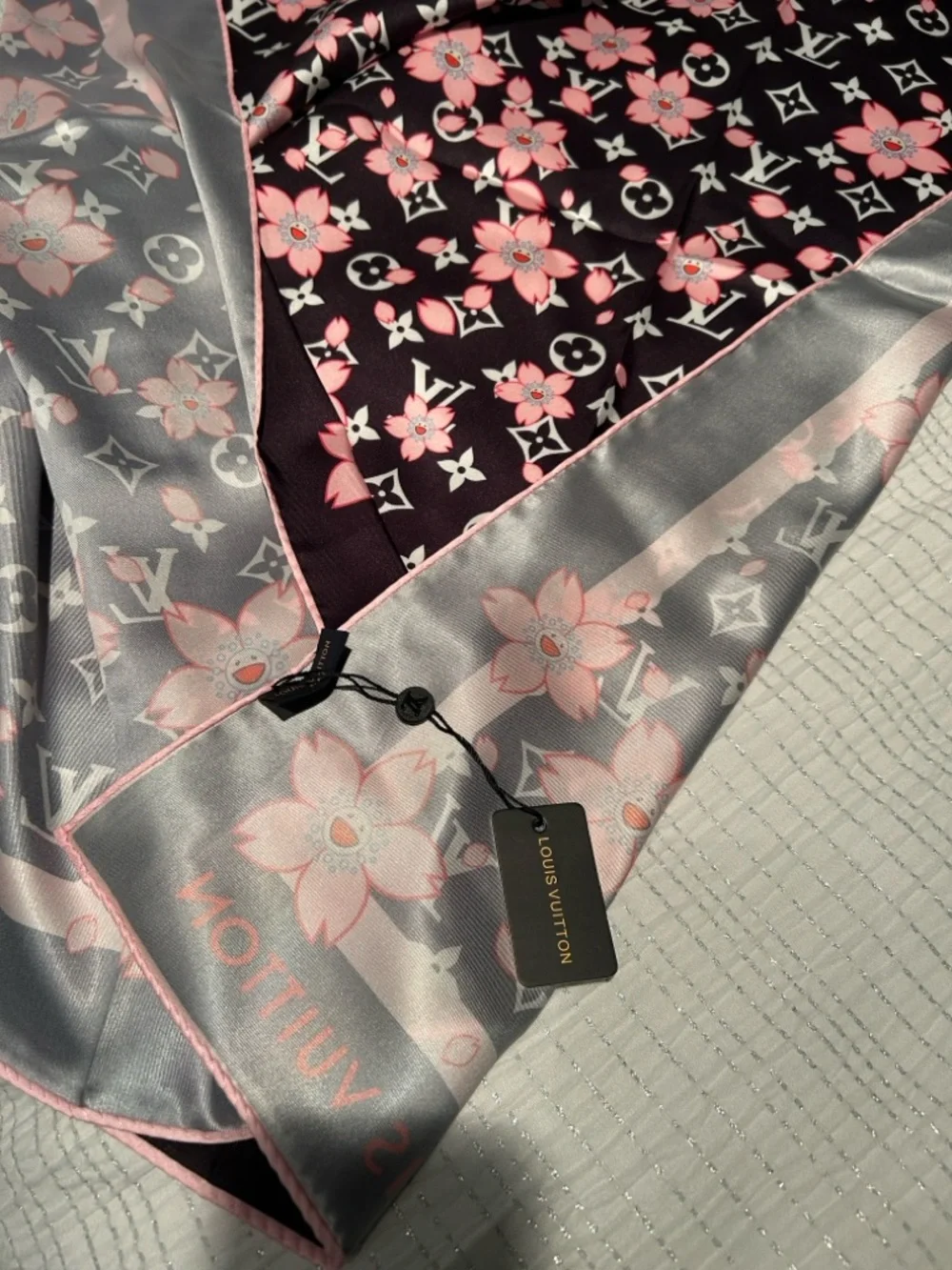 Louis Vuitton Pink & Black Floral Monogram Silk Scarf - Picture 4 of 4